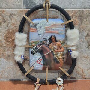 Native American Painted Plaque Dream Catcher Feather Drapes Home Decor